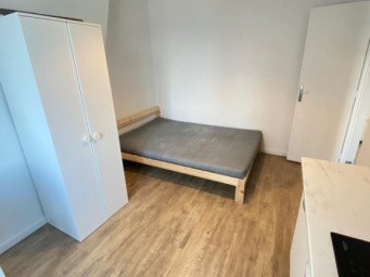 Appartement a louer paris-18e-arrondissement - 1 pièce(s) - 14.68 m2 - Surfyn