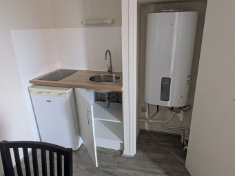 Appartement a louer bourges - 1 pièce(s) - 27 m2 - Surfyn