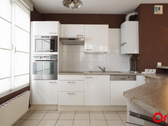 Appartement a louer lyon-6e-arrondissement - 3 pièce(s) - 74.48 m2 - Surfyn