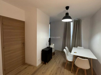 Appartement 2 pièce(s) 40 m²à louer Aubagne
