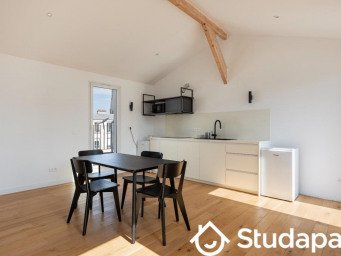 Appartement a louer paris-18e-arrondissement - 1 pièce(s) - 10 m2 - Surfyn