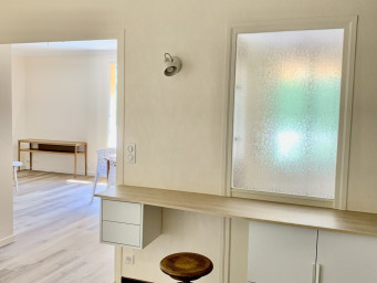 Appartement a louer tassin-la-demi-lune - 3 pièce(s) - 66 m2 - Surfyn