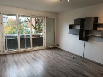 Appartement a louer decines-charpieu - 3 pièce(s) - 67 m2 - Surfyn