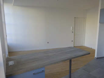 Appartement a louer lyon-5e-arrondissement - 3 pièce(s) - 62.2 m2 - Surfyn