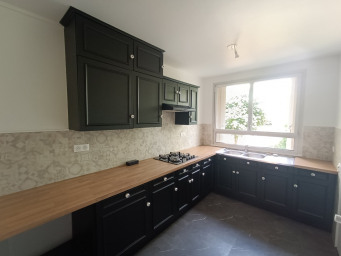 Appartement a louer rambouillet - 4 pièce(s) - 83.51 m2 - Surfyn