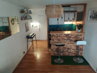 Appartement a louer paris-18e-arrondissement - 1 pièce(s) - 30 m2 - Surfyn