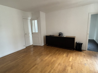 Appartement a louer paris-18e-arrondissement - 2 pièce(s) - 37 m2 - Surfyn