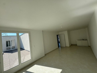 Appartement 3 pièce(s) 63 m²à louer Gagny