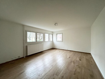 Appartement a louer montigny-le-bretonneux - 2 pièce(s) - 55 m2 - Surfyn