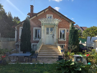 Maison 6 pièce(s) 165 m²à louer Rueil-malmaison