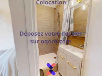 Maison a louer bron - 13 pièce(s) - 330 m2 - Surfyn