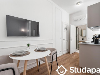 Appartement a louer cannes - 1 pièce(s) - 18 m2 - Surfyn