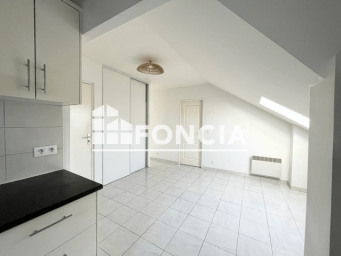 Appartement 3 pièce(s) 38.2 m²à louer Montfermeil