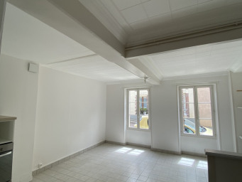 Maison a louer sens - 3 pièce(s) - 82 m2 - Surfyn