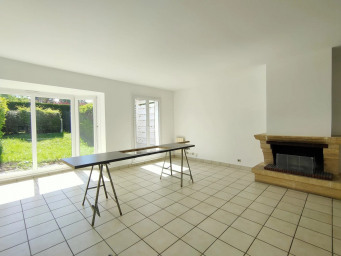 Maison a louer  - 6 pièce(s) - 127 m2 - Surfyn