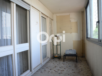 Appartement a louer saint-ouen-l'aumone - 4 pièce(s) - 73.09 m2 - Surfyn
