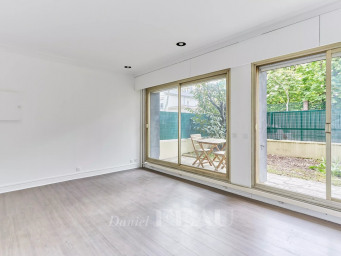 Appartement a louer  - 1 pièce(s) - 27.04 m2 - Surfyn