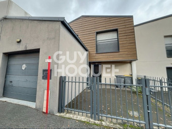 Maison a louer paris-18e-arrondissement - 5 pièce(s) - 117 m2 - Surfyn