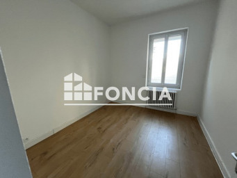 Appartement a louer bourgoin-jallieu - 3 pièce(s) - 66.4 m2 - Surfyn