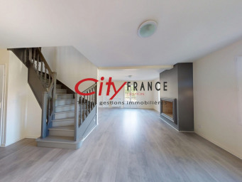 Maison a louer jouy-le-moutier - 6 pièce(s) - 112 m2 - Surfyn