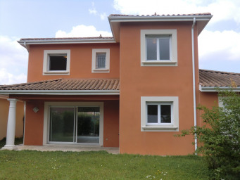 Maison 5 pièce(s) 129 m²à louer Meyzieu