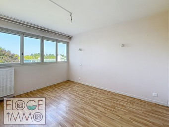 Appartement a louer - 4 pièce(s) - 124 m2 - Surfyn
