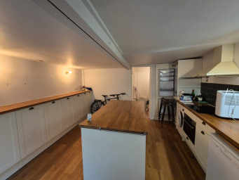 Appartement a louer paris-10e-arrondissement - 1 pièce(s) - 75.35 m2 - Surfyn