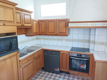 Maison a louer saint-cyr-sur-loire - 4 pièce(s) - 101 m2 - Surfyn