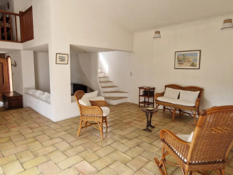 Maison a louer grasse - 4 pièce(s) - 104.97 m2 - Surfyn