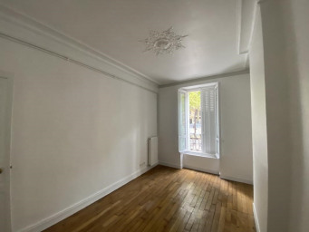 Appartement a louer paris-12e-arrondissement - 3 pièce(s) - 47 m2 - Surfyn