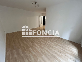 Appartement a louer montigny-le-bretonneux - 3 pièce(s) - 68.87 m2 - Surfyn