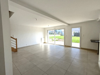 Maison a louer fougeres - 5 pièce(s) - 120 m2 - Surfyn