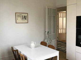 Maison a louer tassin-la-demi-lune - 7 pièce(s) - 161 m2 - Surfyn