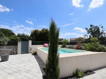 9 annonces de vente de maisons avec piscine a saint maurice l exil 38 seloger com