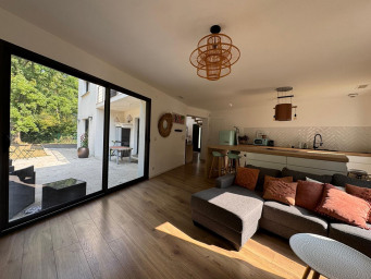 Maison a louer sainte-genevieve-des-bois - 5 pièce(s) - 126 m2 - Surfyn