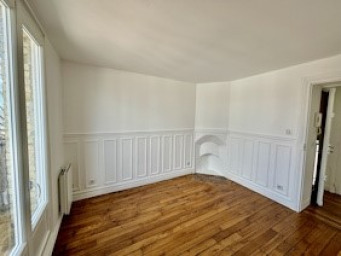 Appartement a louer  - 2 pièce(s) - 30.32 m2 - Surfyn