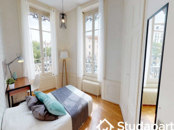 Appartement a louer lyon-9e-arrondissement - 1 pièce(s) - 110 m2 - Surfyn