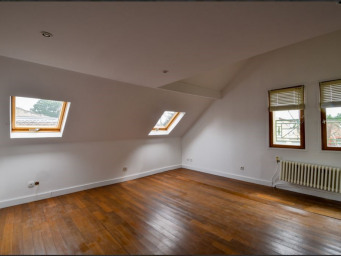 Maison a louer livry-gargan - 6 pièce(s) - 140 m2 - Surfyn