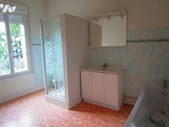 Maison a louer chalons-en-champagne - 0 pièce(s) - 122 m2 - Surfyn