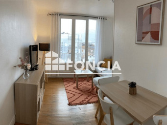 Appartement a louer saint-martin-d'heres - 4 pièce(s) - 68.1 m2 - Surfyn