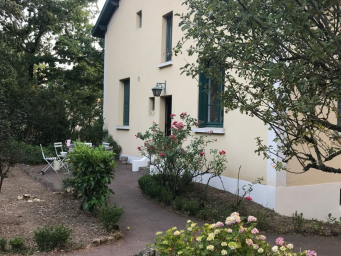 Maison a louer tassin-la-demi-lune - 7 pièce(s) - 161 m2 - Surfyn