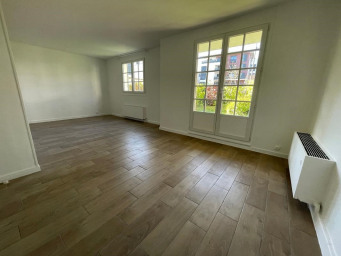 Appartement a louer pontoise - 5 pièce(s) - 150.06 m2 - Surfyn
