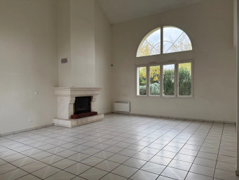 Maison a louer saint-cyr-l'ecole - 8 pièce(s) - 187.88 m2 - Surfyn