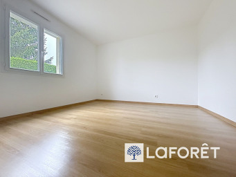 Maison a louer bourgoin-jallieu - 5 pièce(s) - 128 m2 - Surfyn