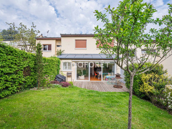 Maison a louer issy-les-moulineaux - 6 pièce(s) - 110 m2 - Surfyn