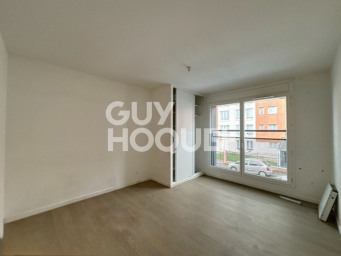 Maison a louer paris-18e-arrondissement - 5 pièce(s) - 117 m2 - Surfyn