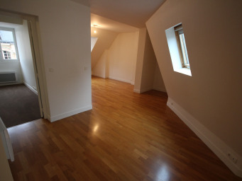 Appartement a louer paris-8e-arrondissement - 2 pièce(s) - 57.2 m2 - Surfyn