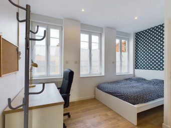 Maison a louer lille - 7 pièce(s) - 130 m2 - Surfyn