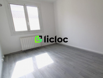 Appartement a louer villeneuve-le-roi - 2 pièce(s) - 34.67 m2 - Surfyn