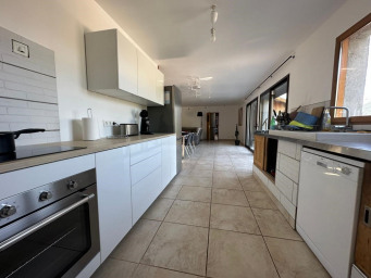 Maison a louer fontaine - 5 pièce(s) - 170 m2 - Surfyn